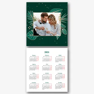 Шаблон компактного настольного календаря со свадебными фото