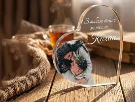 Акрилове фото у формі серця 